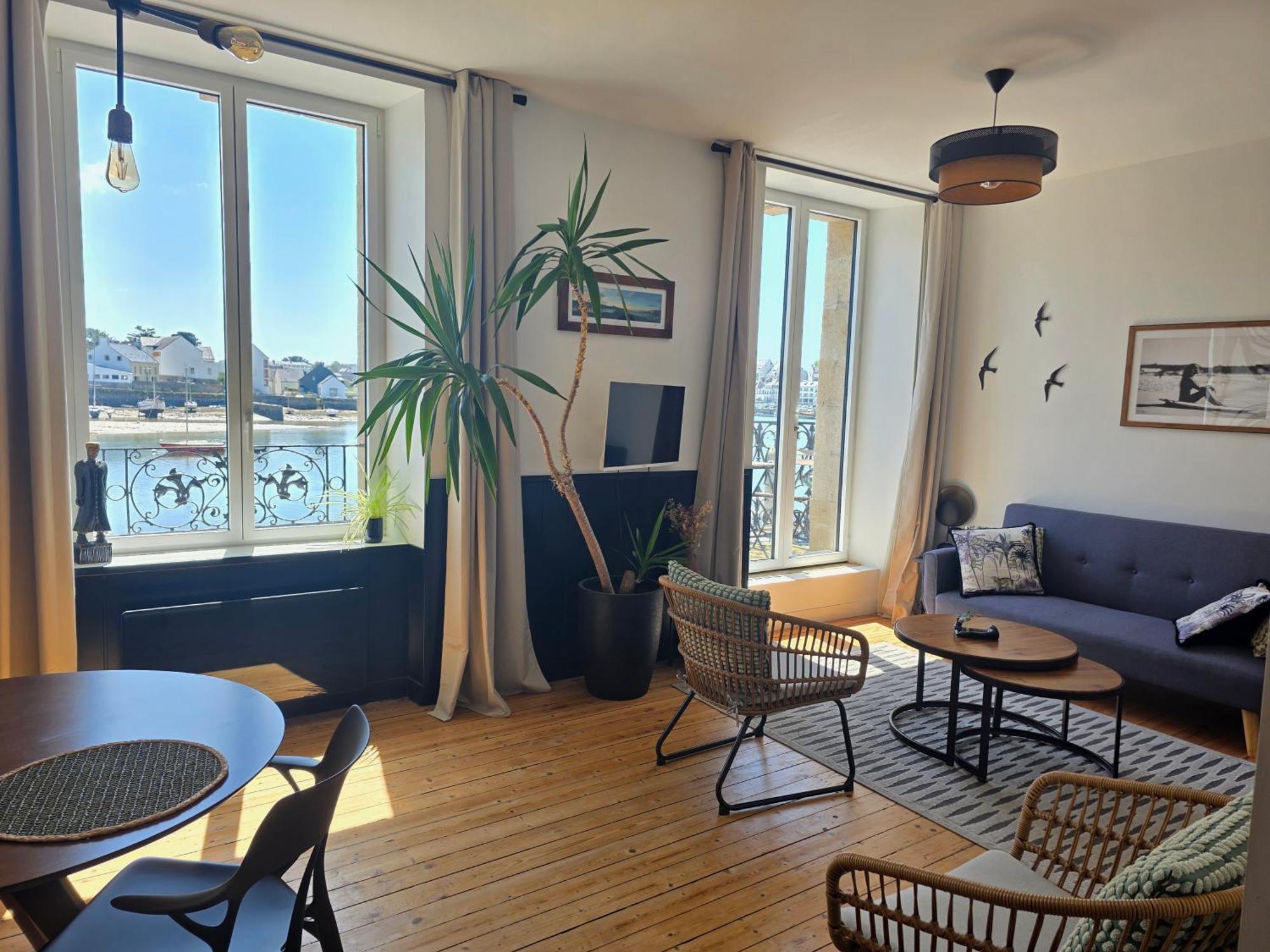 Anatoline Audierne Appart'Hotel Vue Mer - Sea & Harbor Stay Exterior photo